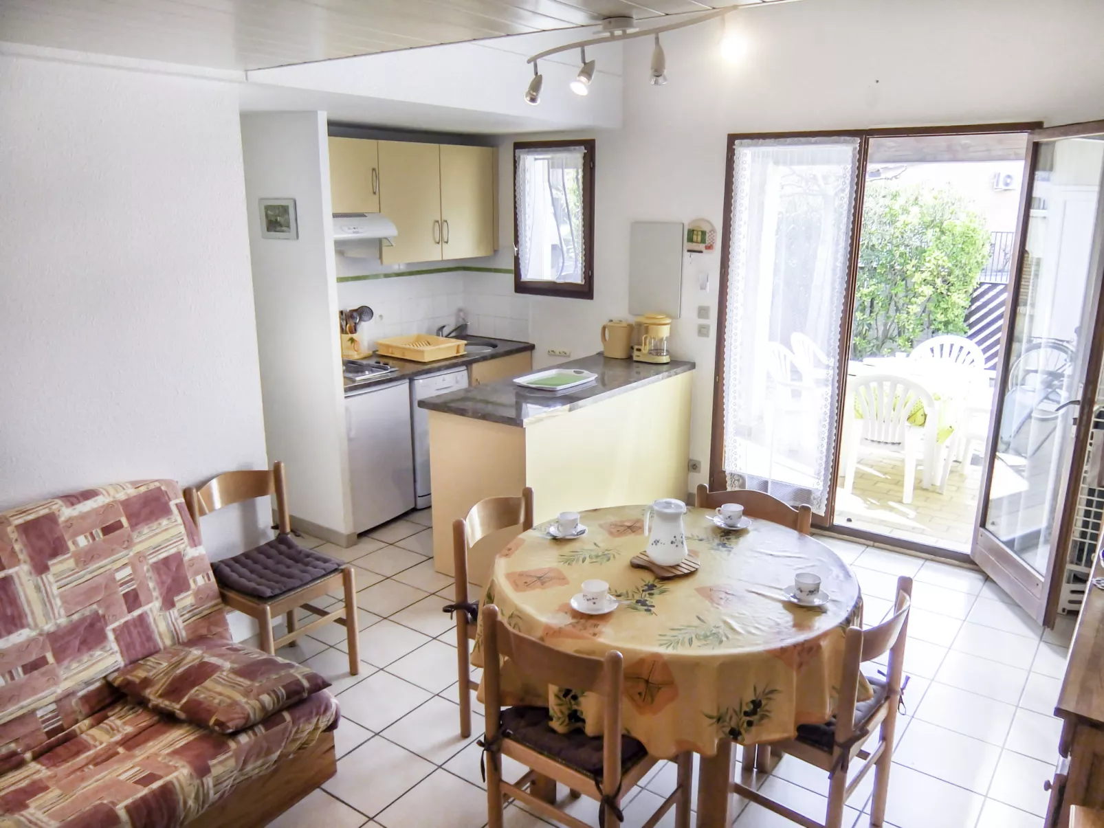 Les Lauriers Roses-Dedans