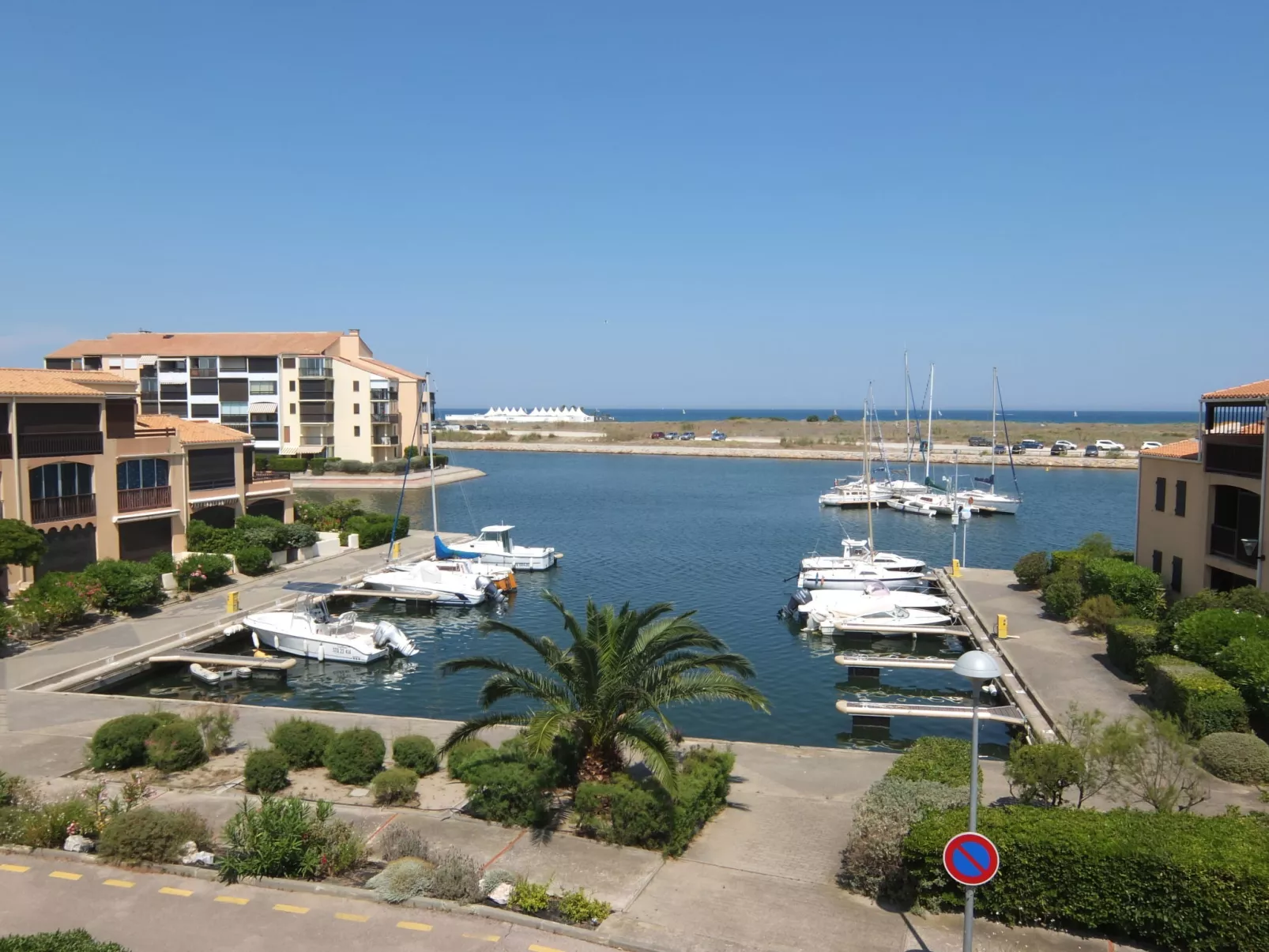Marina 2-Outside