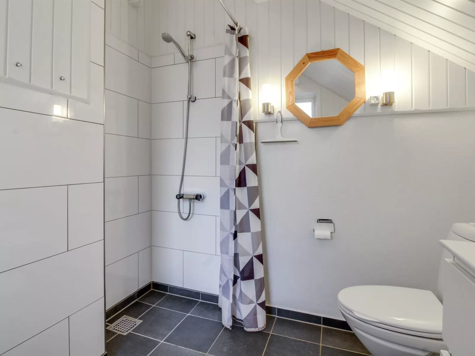 "Asulf" - 31km from the sea-Inside