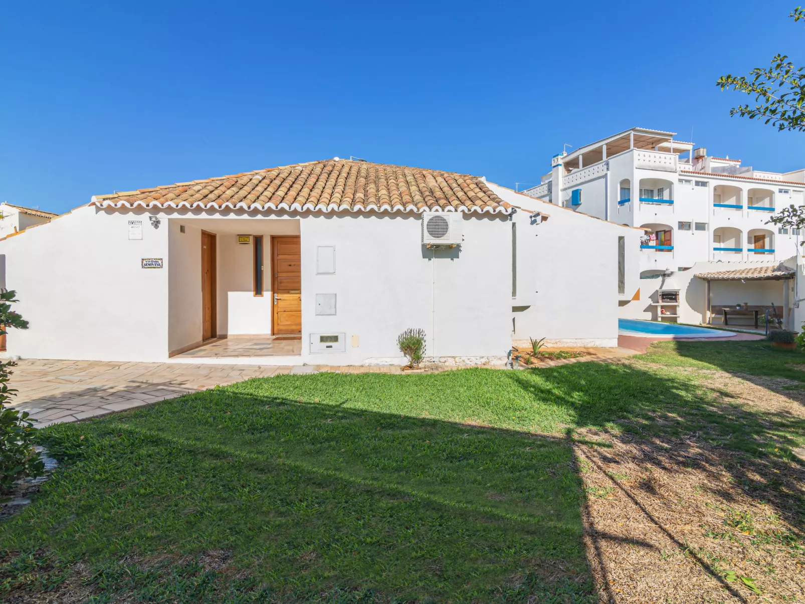 Villa Genoveva-Dedans