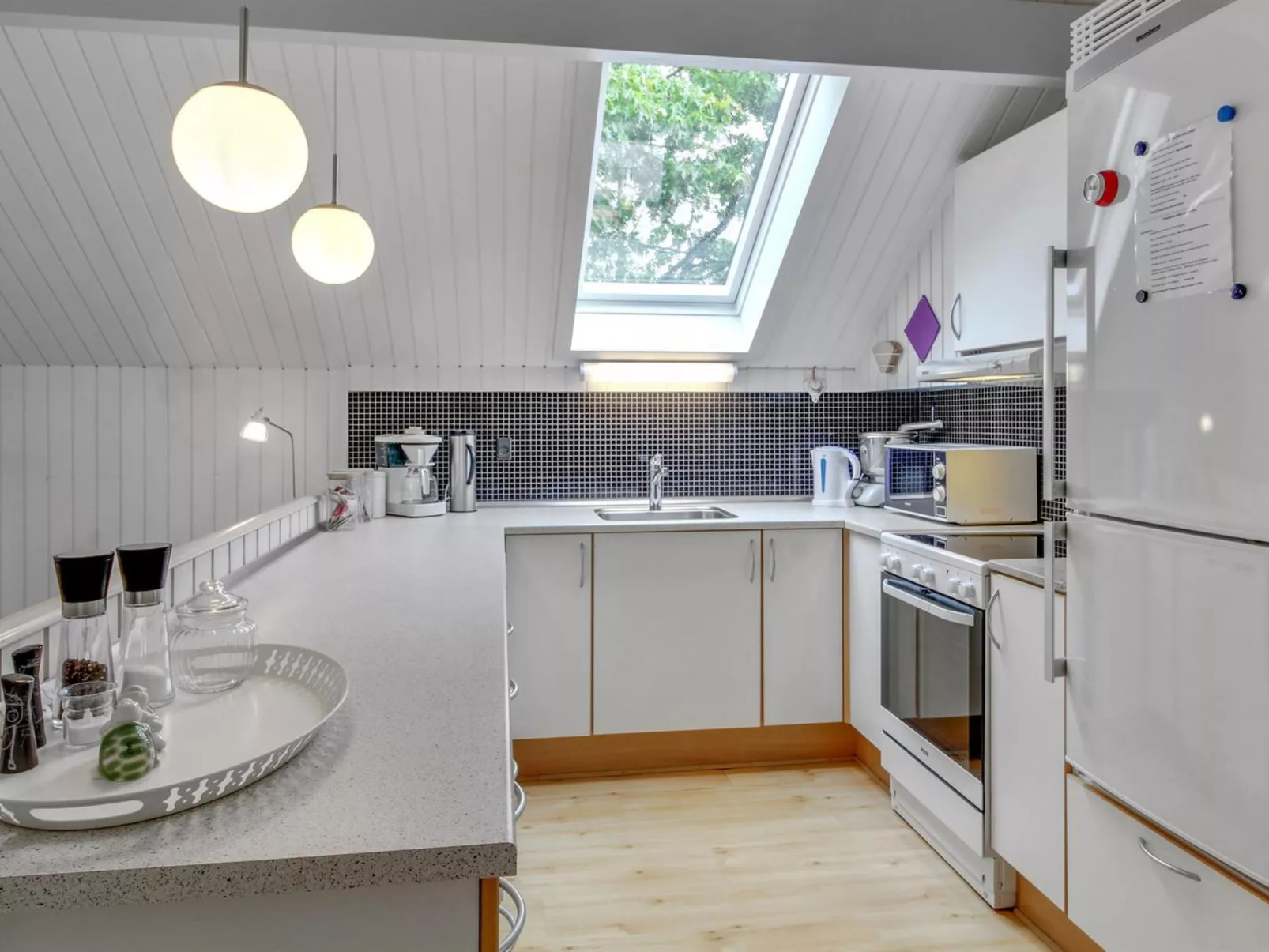 "Asulf" - 31km from the sea-Inside