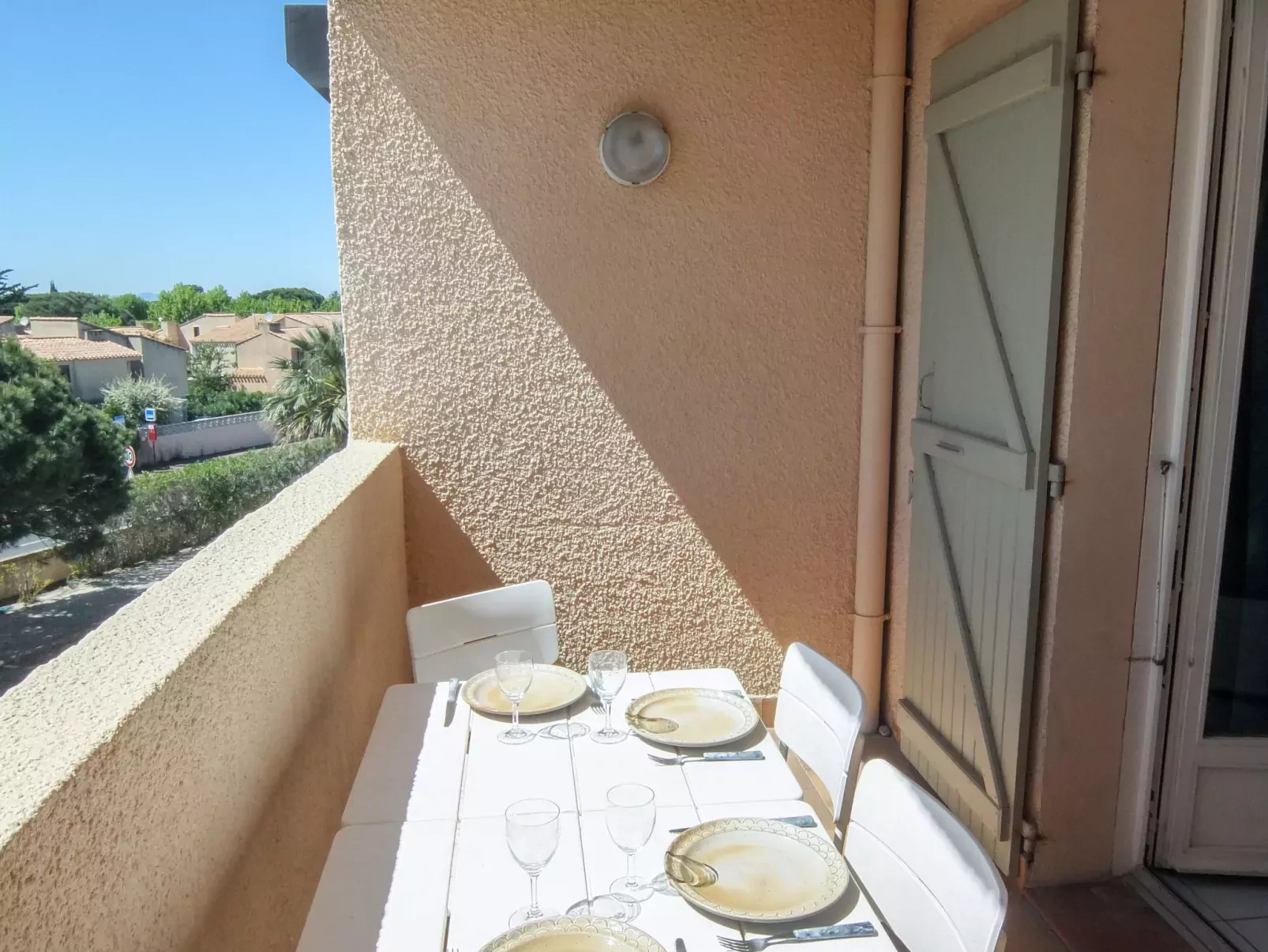 Les Terrasses Fleuries-Outside