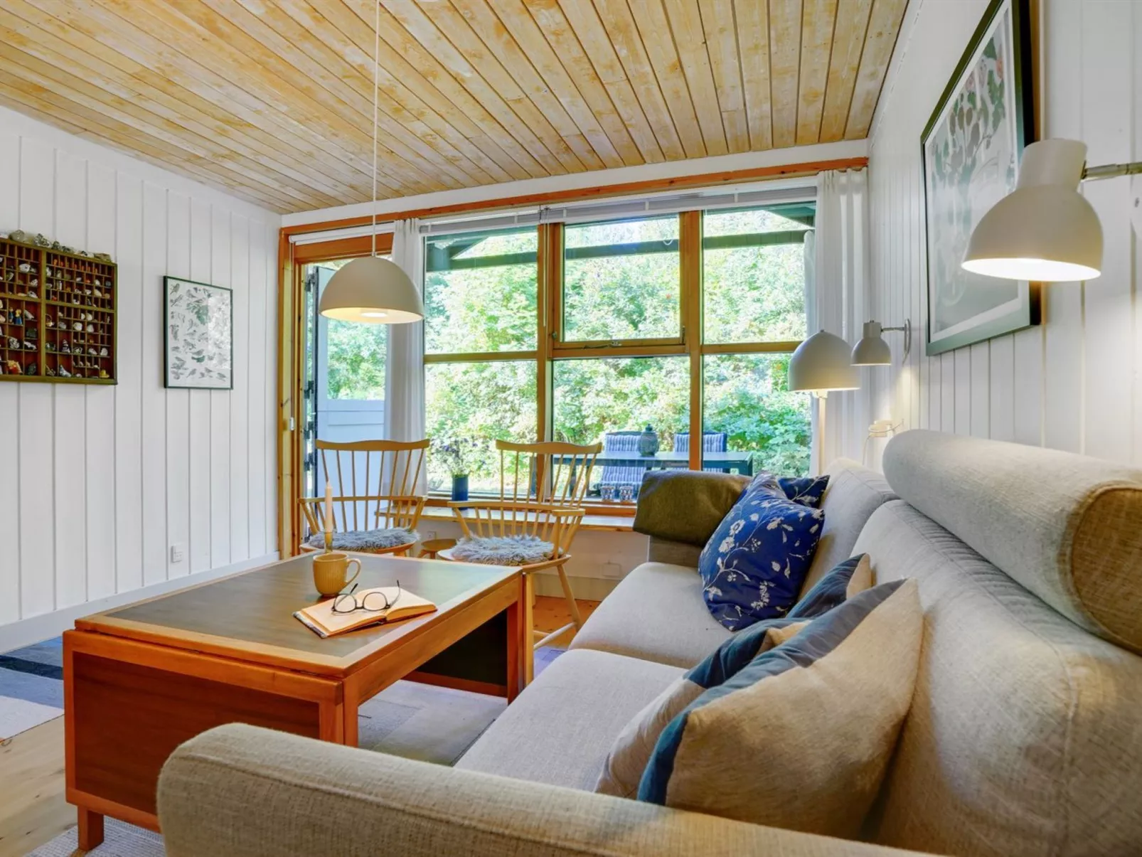 "Nalin" - 350m from the sea-Inside