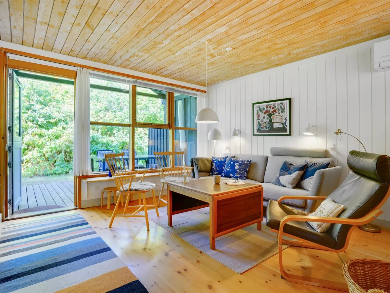 "Nalin" - 350m from the sea-Inside