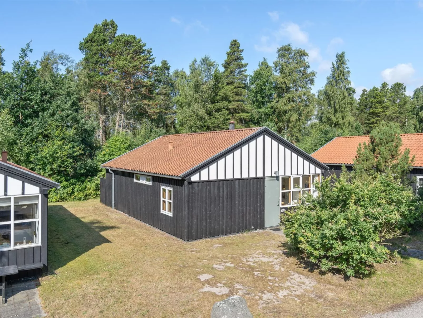 "Nalin" - 350m from the sea-Outside
