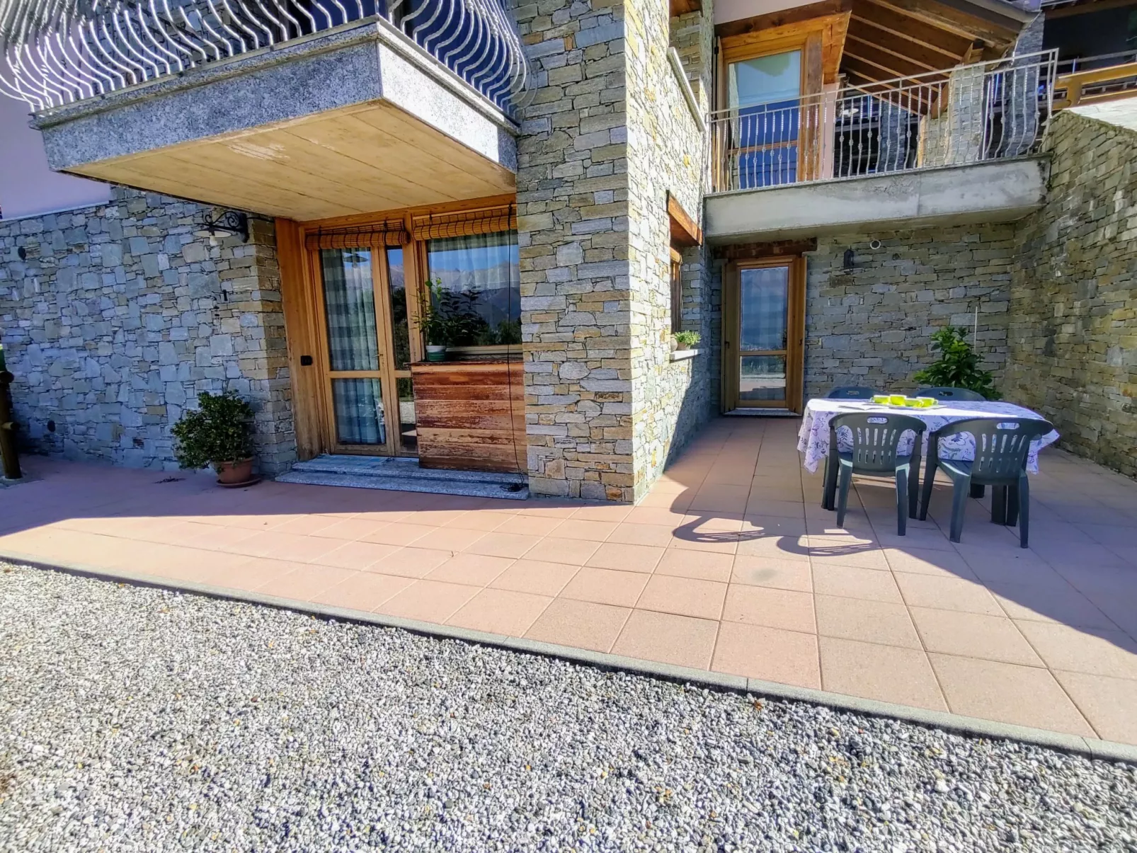 Rodondello (CCO340)-Outside