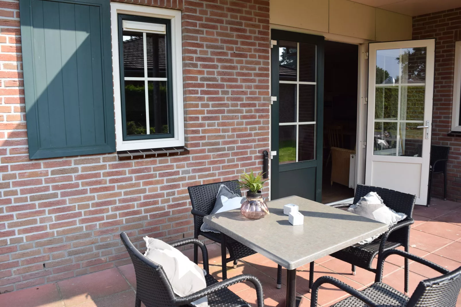 Recreatiepark de Boshoek 12-Terrace balcony
