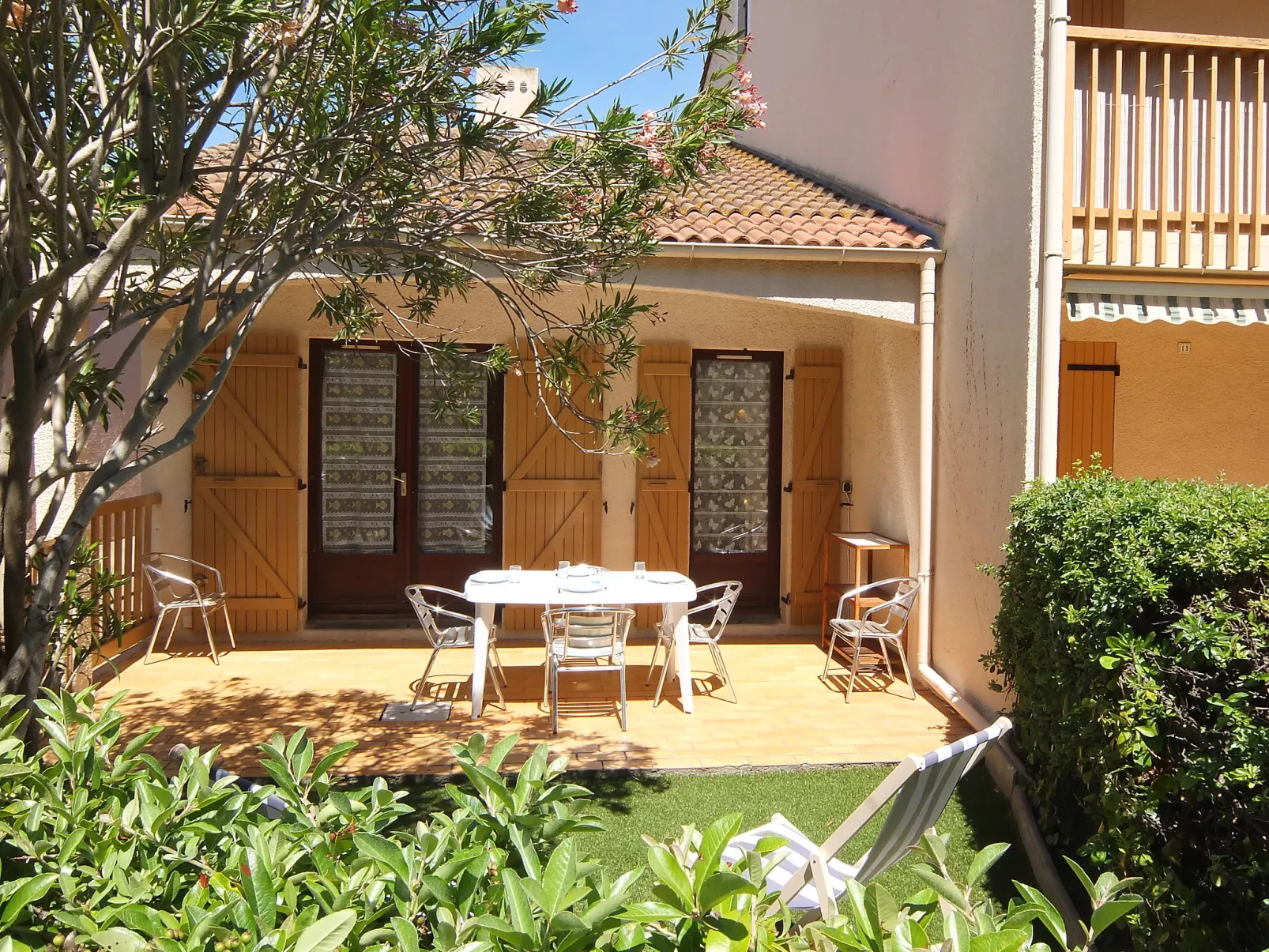 Le Hameau du Rivage-Outside