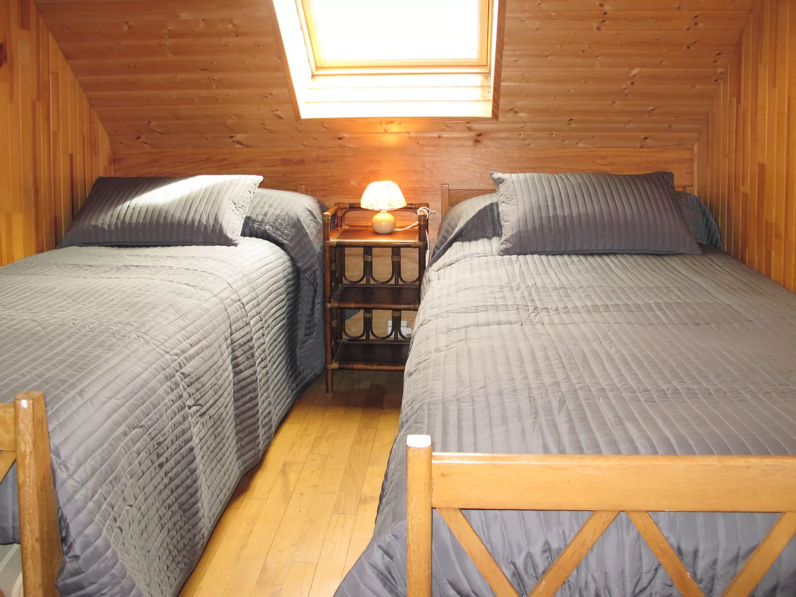 Petit Chalet à la Plage-Inside