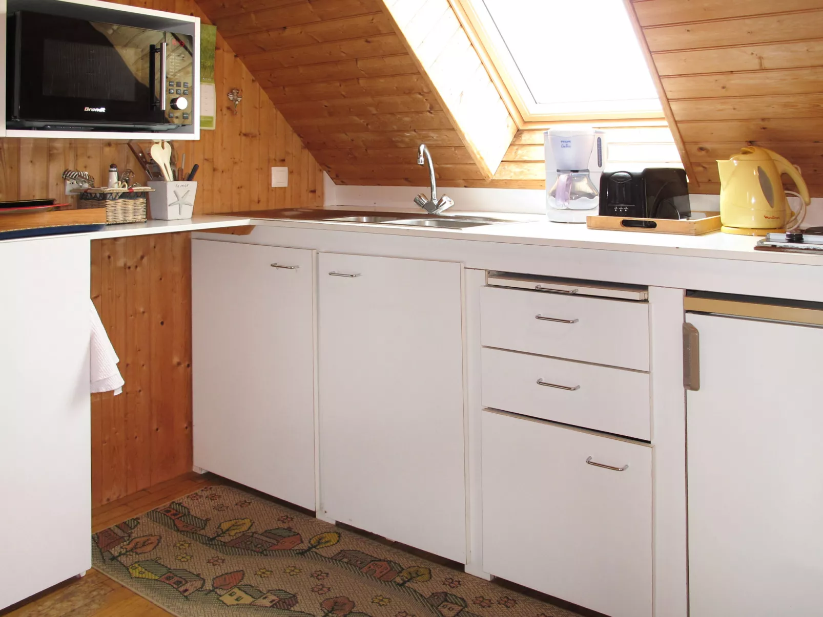 Petit Chalet à la Plage-Inside
