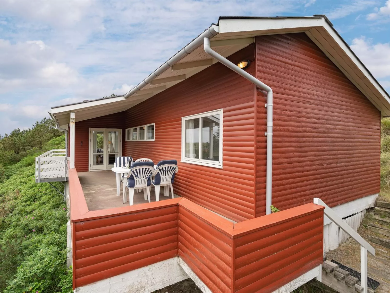 "Taimi" - 200m from the sea-Outside