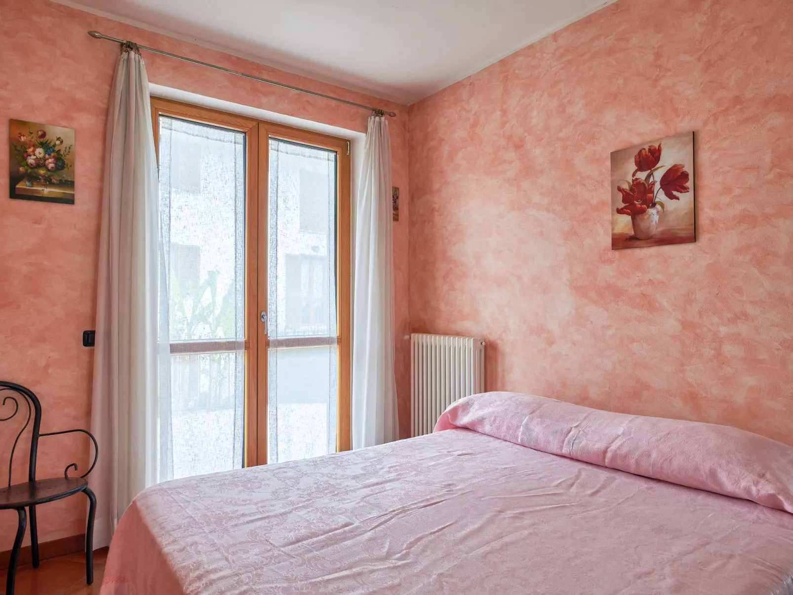 Gigliola (CCO390)-Inside