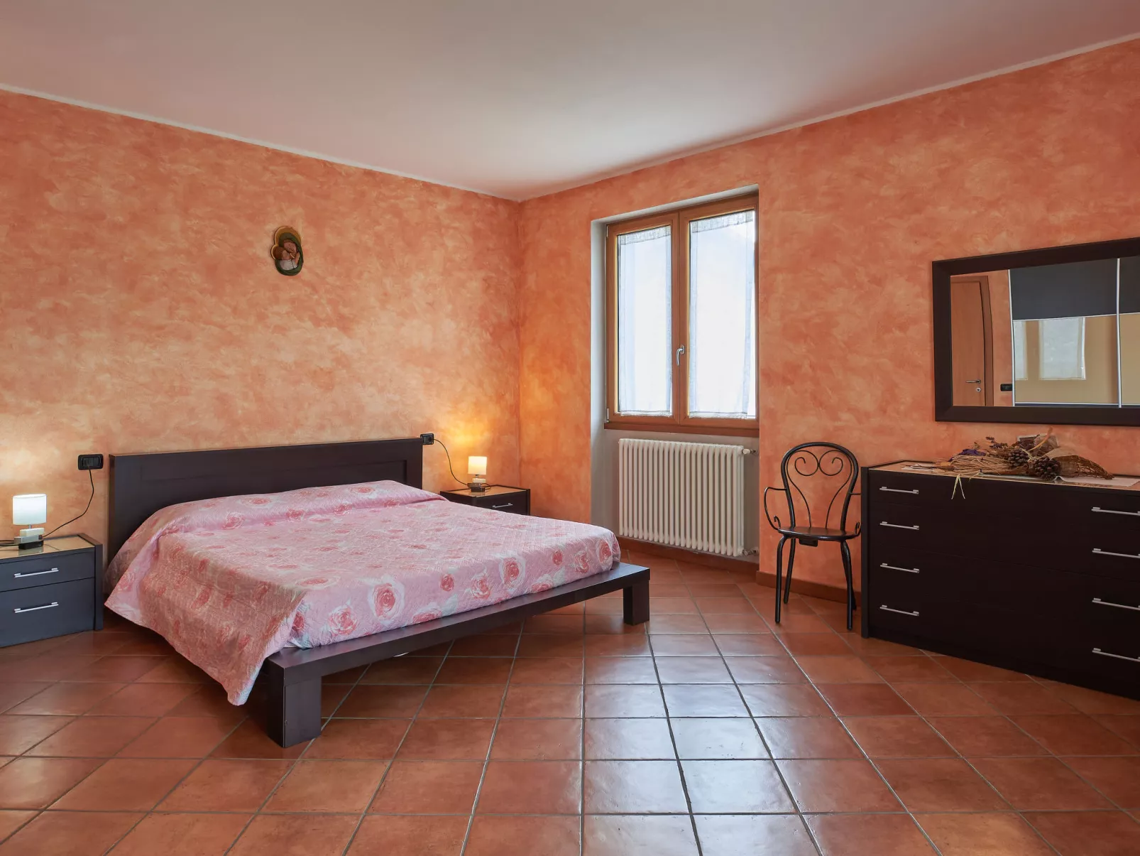 Gigliola (CCO390)-Inside