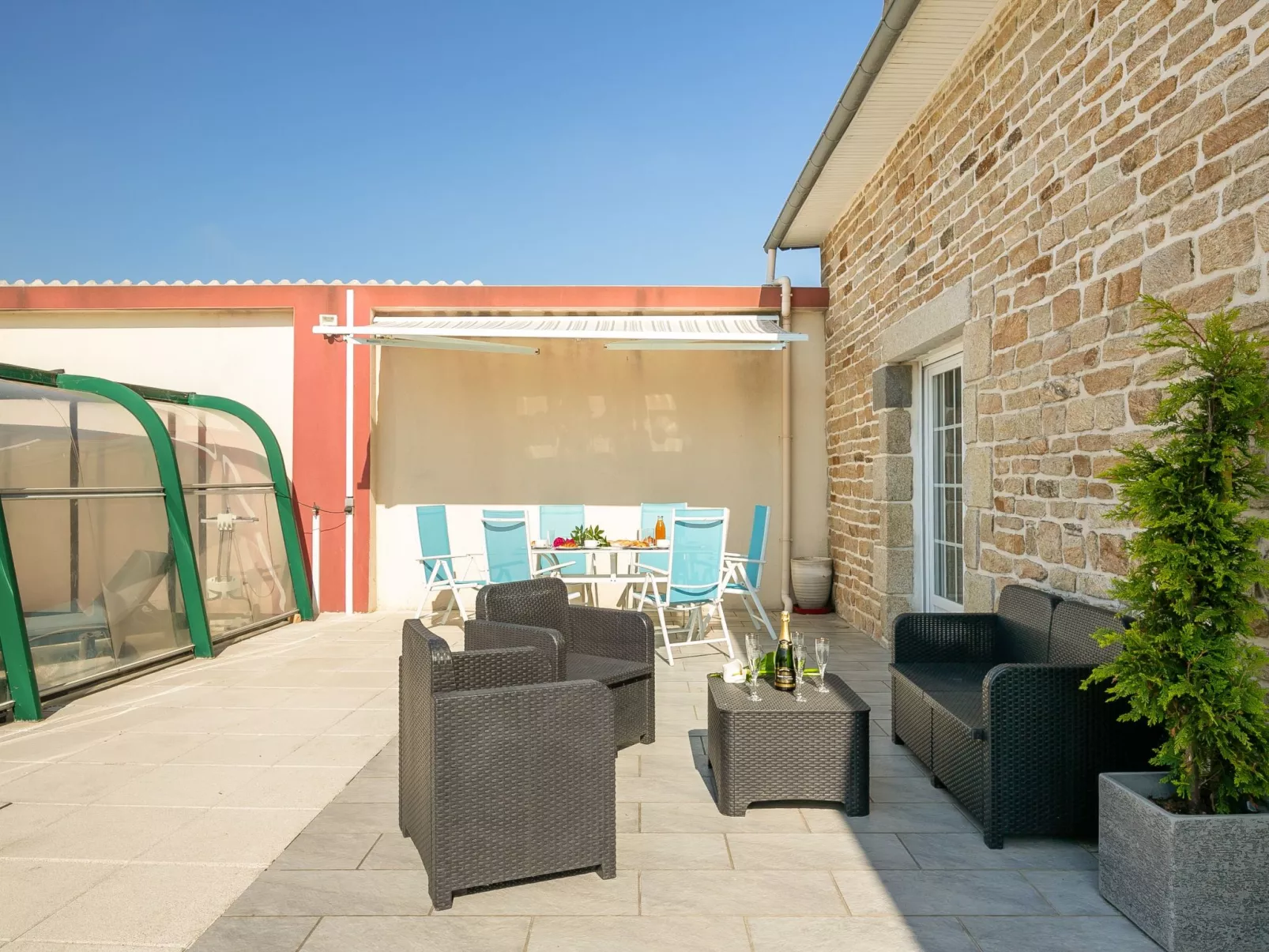 Villa Mor-Eol-Outside