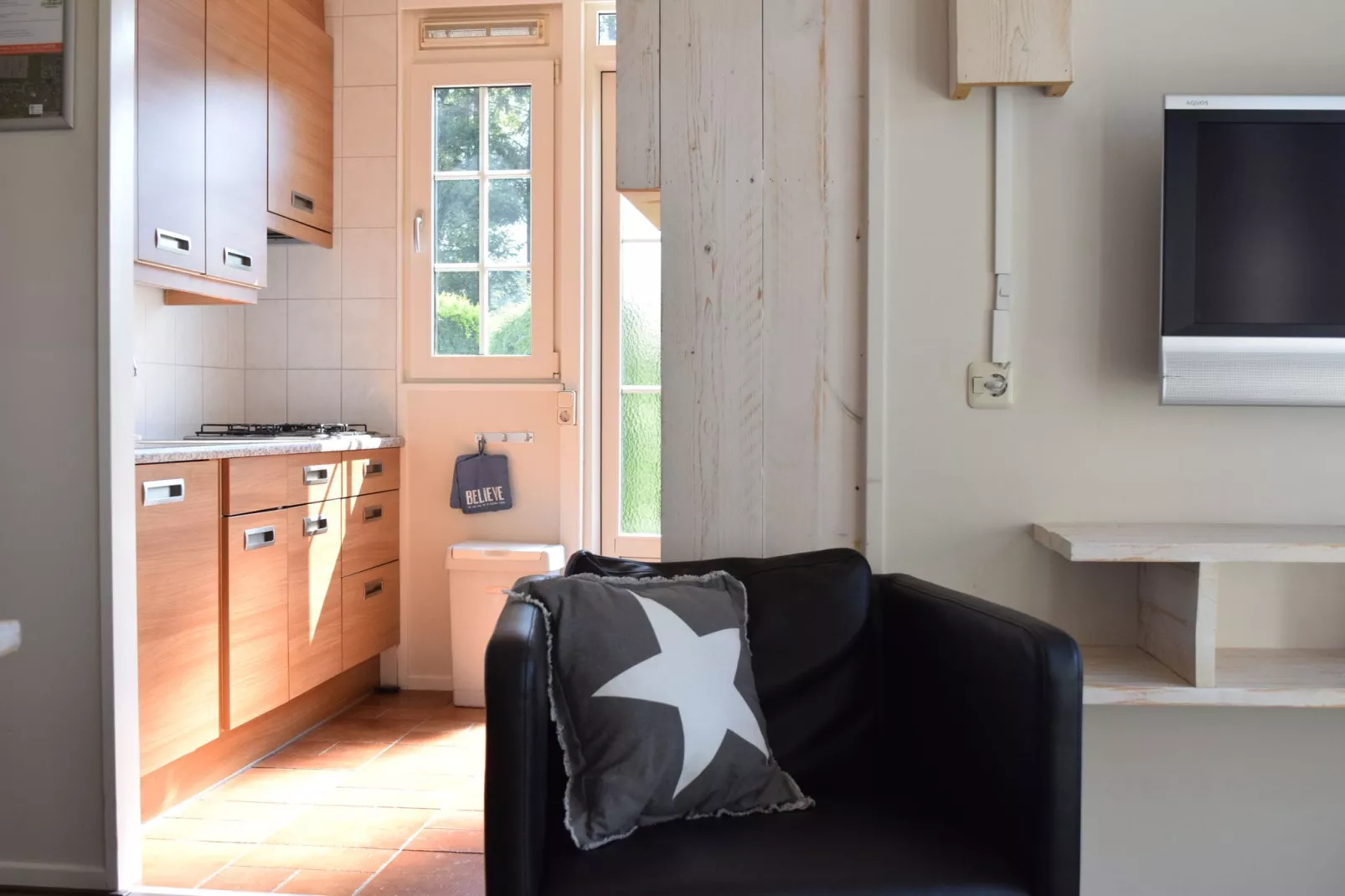 Recreatiepark de Boshoek 13-Kitchen