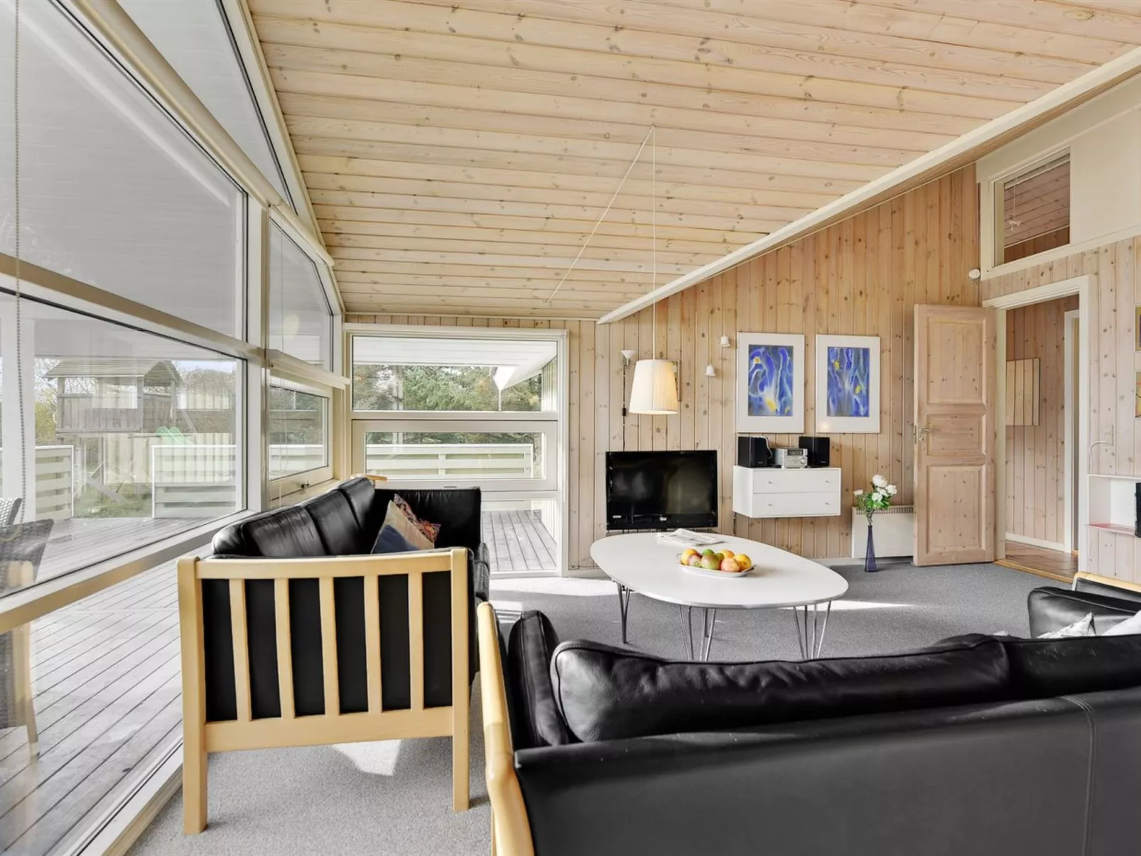 "Nanne" - 1km from the sea-Inside