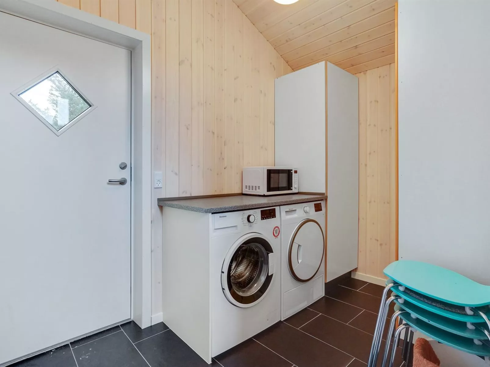 "Elna" - 400m from the sea-Inside