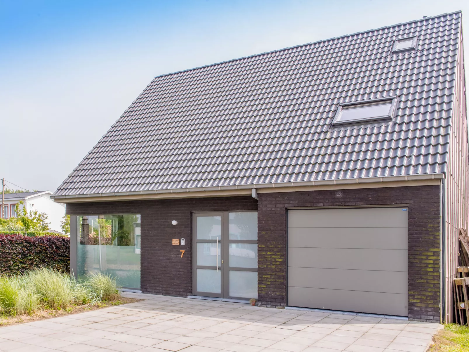 Villa Vosseslag - garage and big garden-Outside