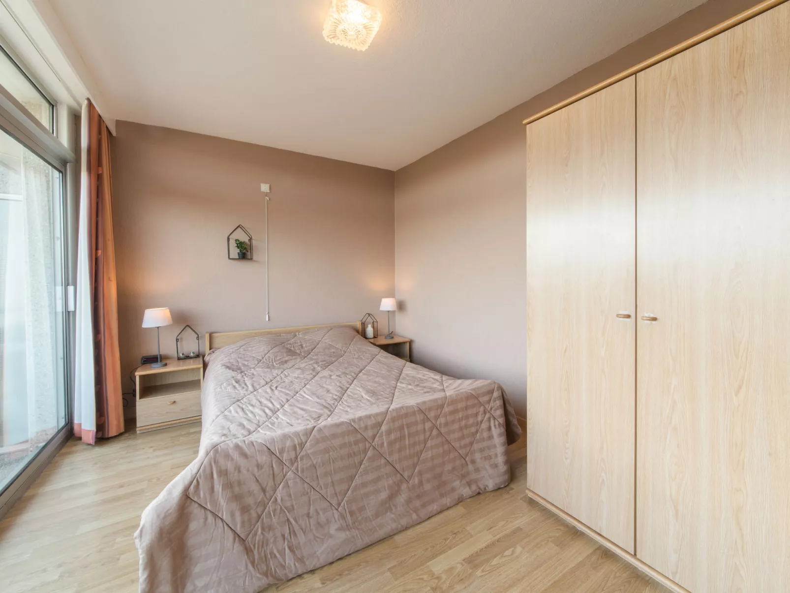 Appartement 64/202-Drinnen