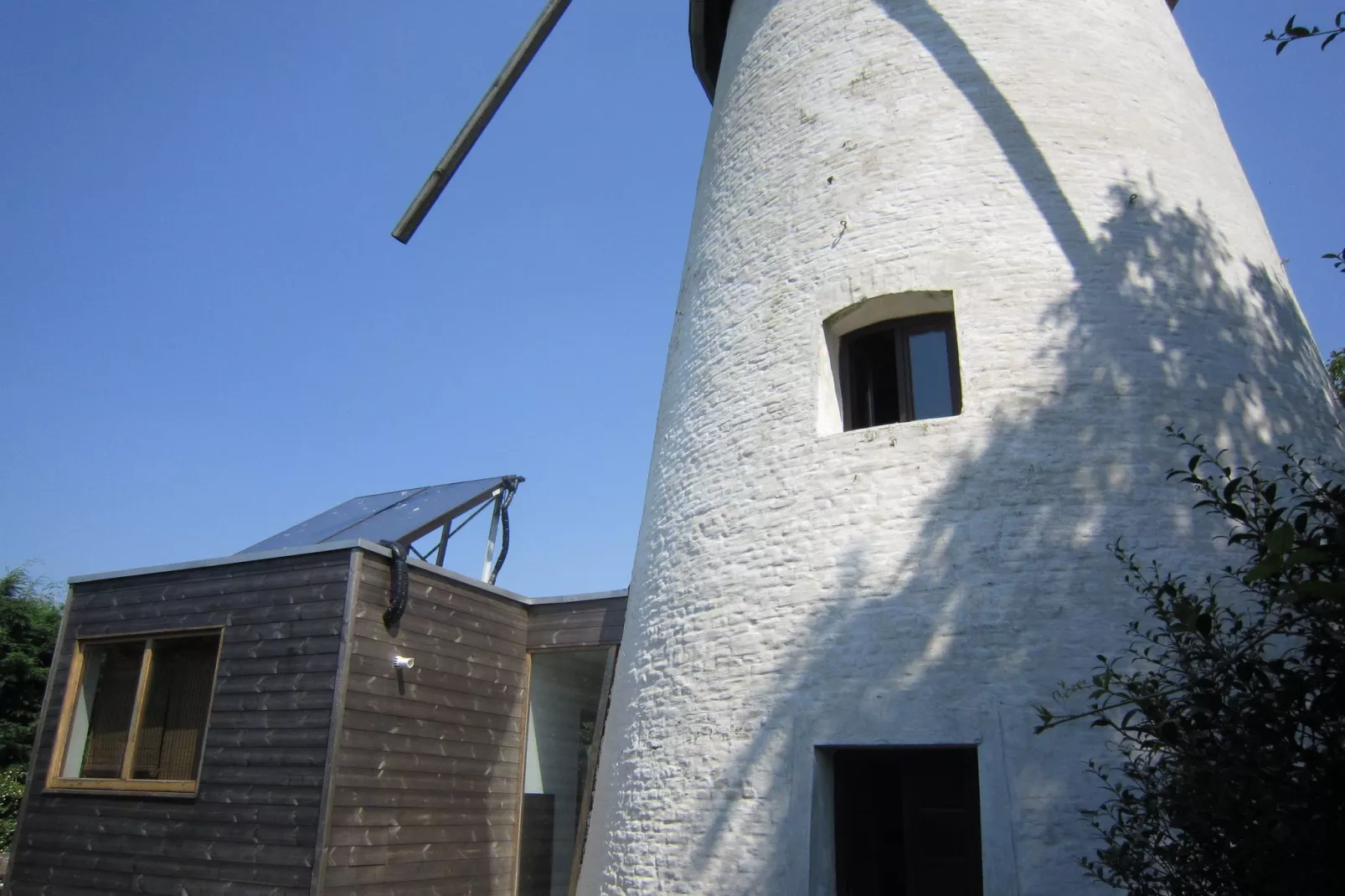 De Reus van Horebeke-Exterior summer