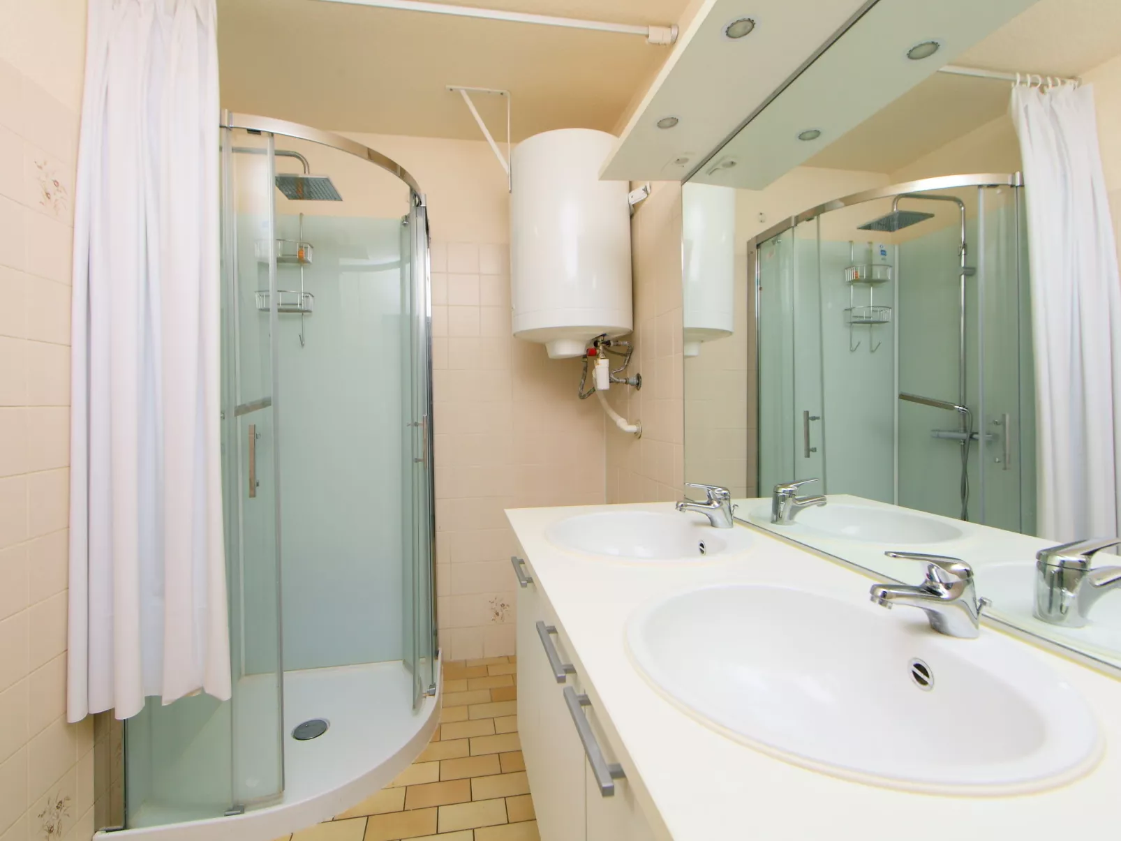 Residentie Astrid-Inside