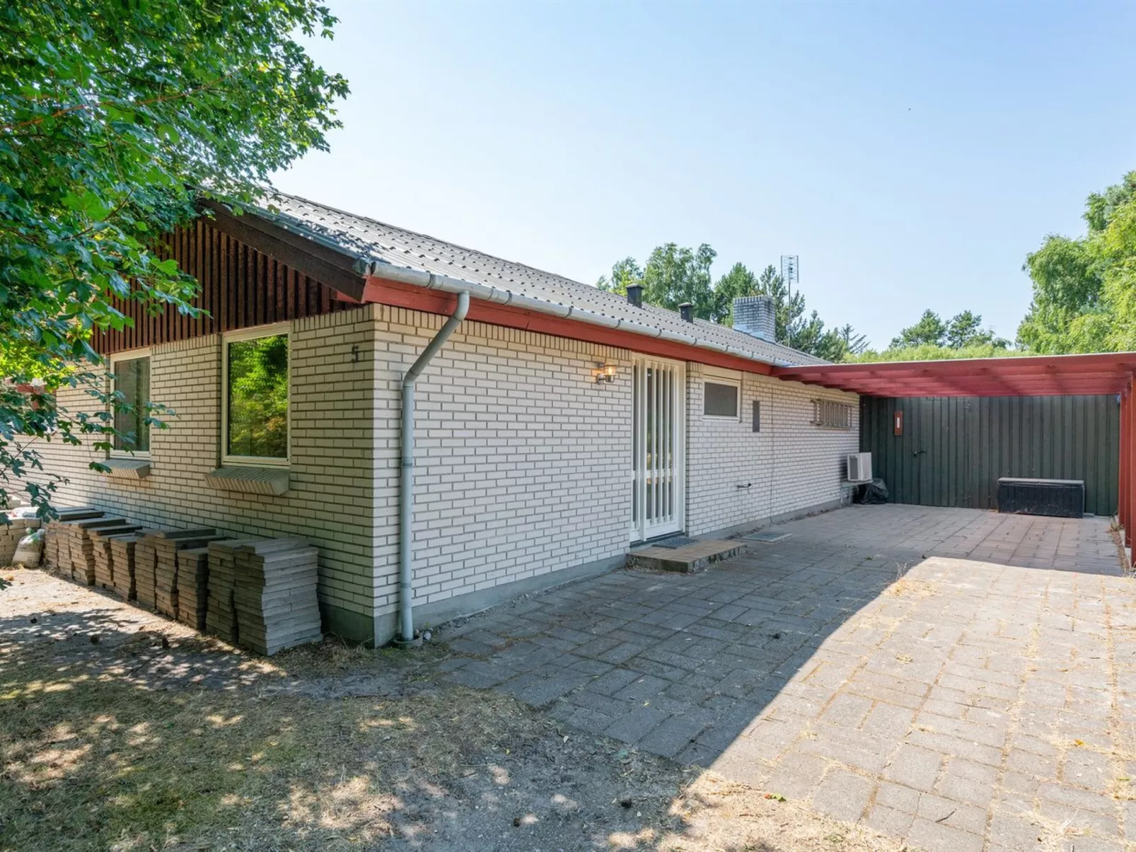 "Sitta" - 400m from the sea-Outside