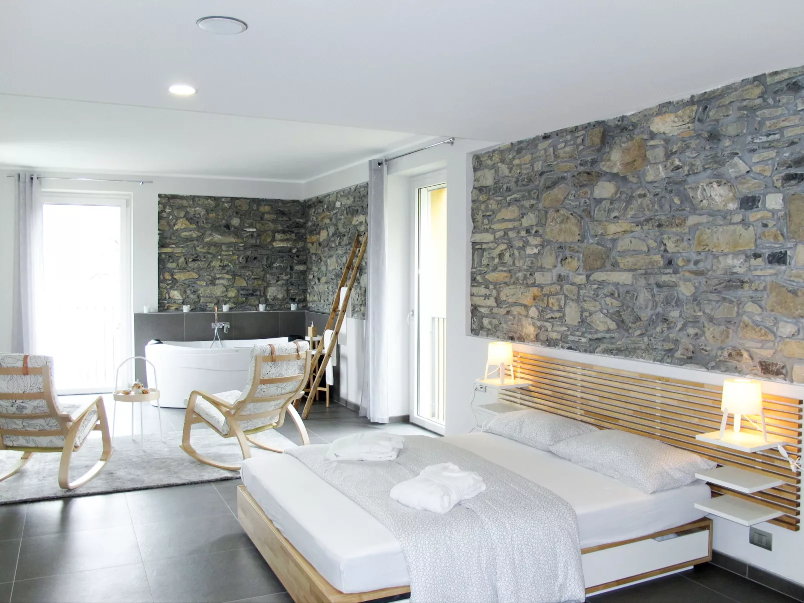 Lacum Lux Resort-Inside