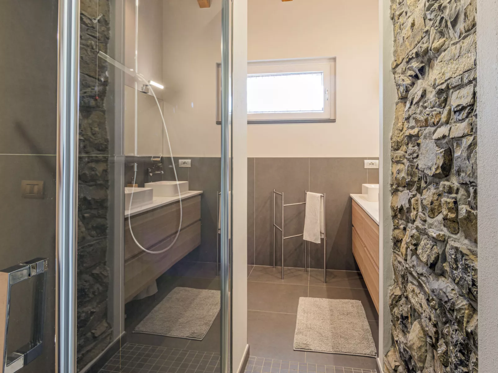 Lacum Lux Resort-Inside