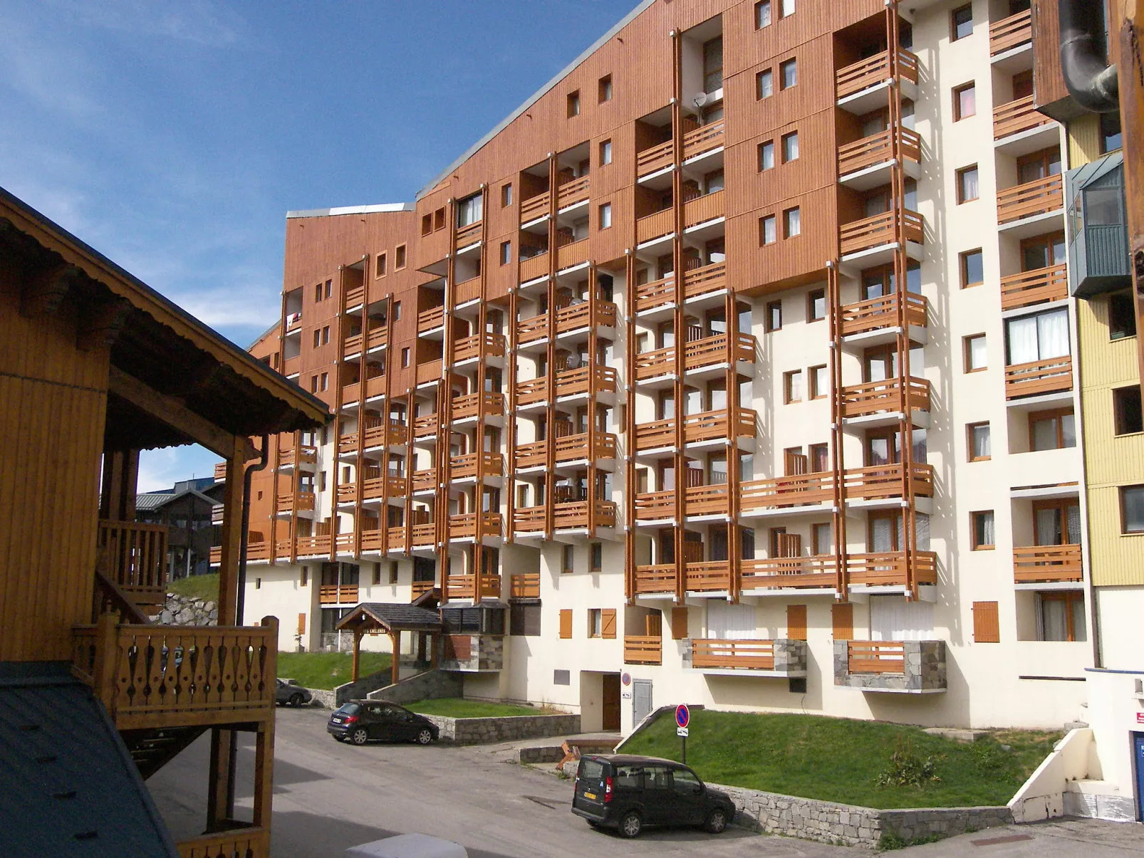 Lauzières 308-Draußen