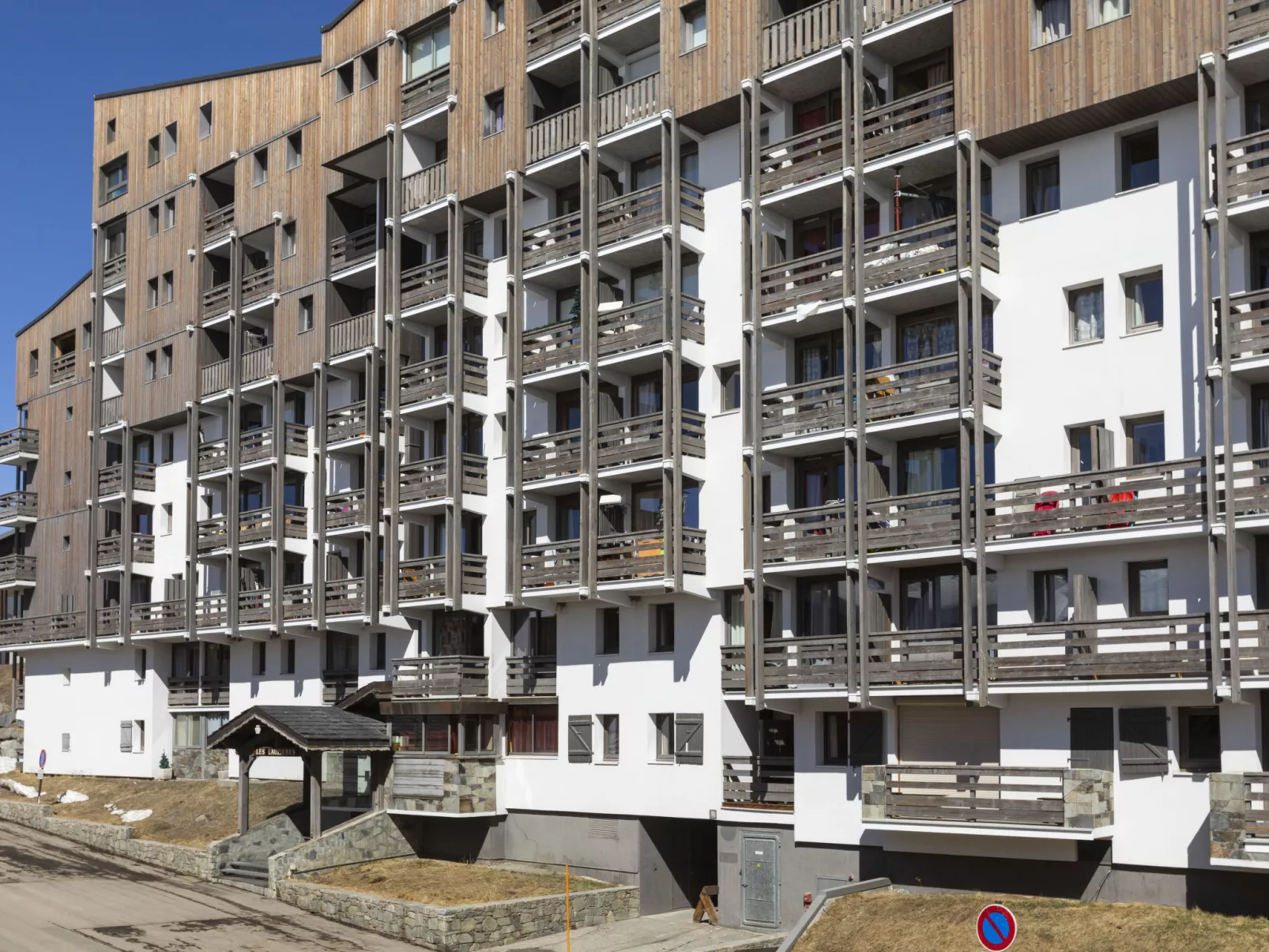Lauzières 308-Draußen