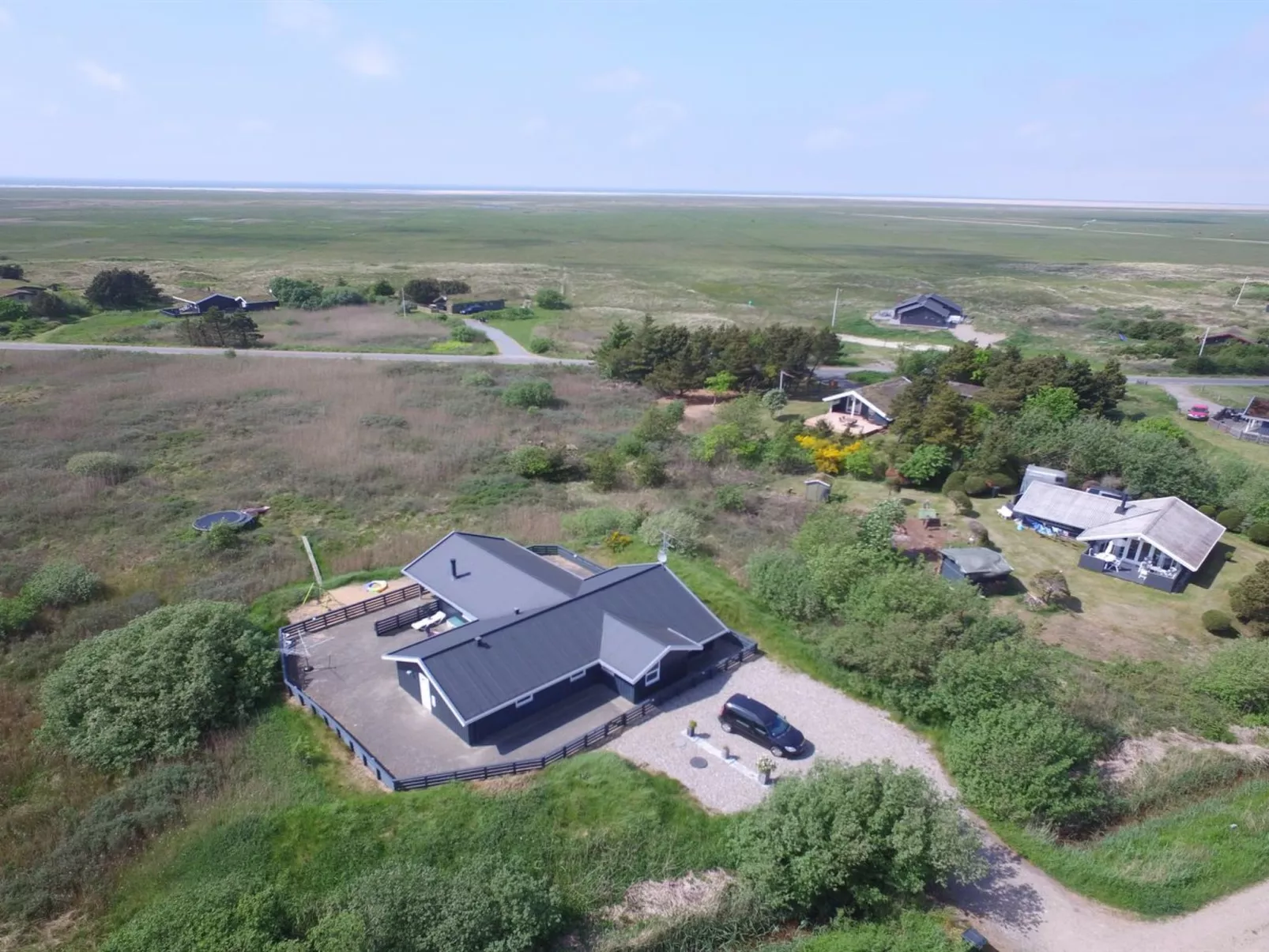 "Spurv" - 1.8km from the sea-Outside