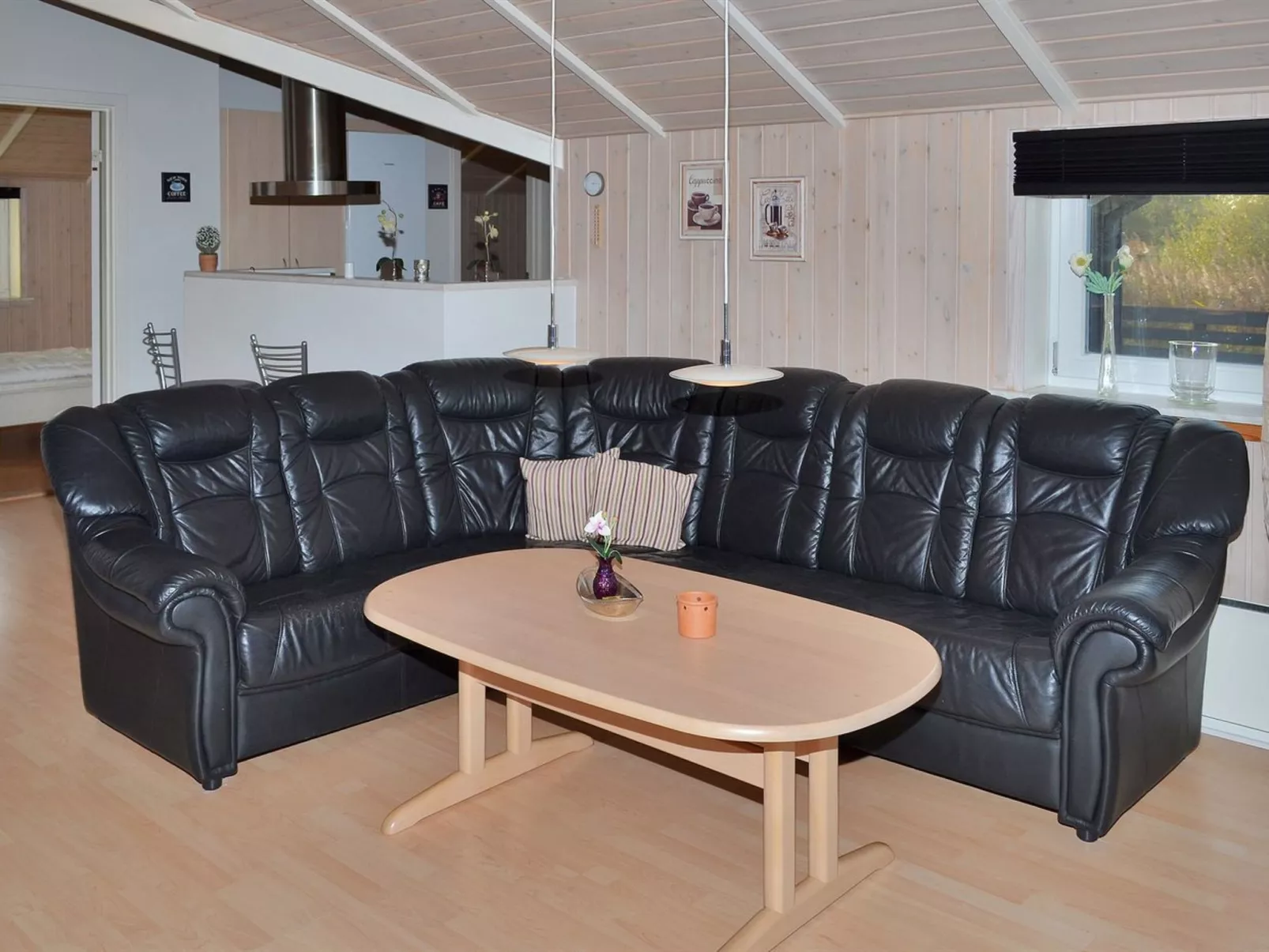 "Spurv" - 1.8km from the sea-Outside
