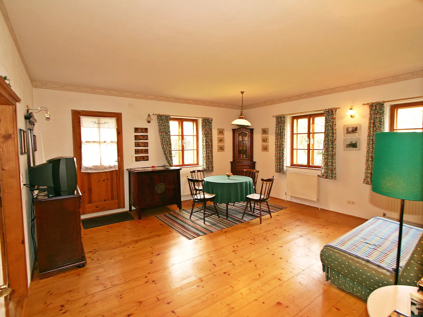 Alte Post-Inside