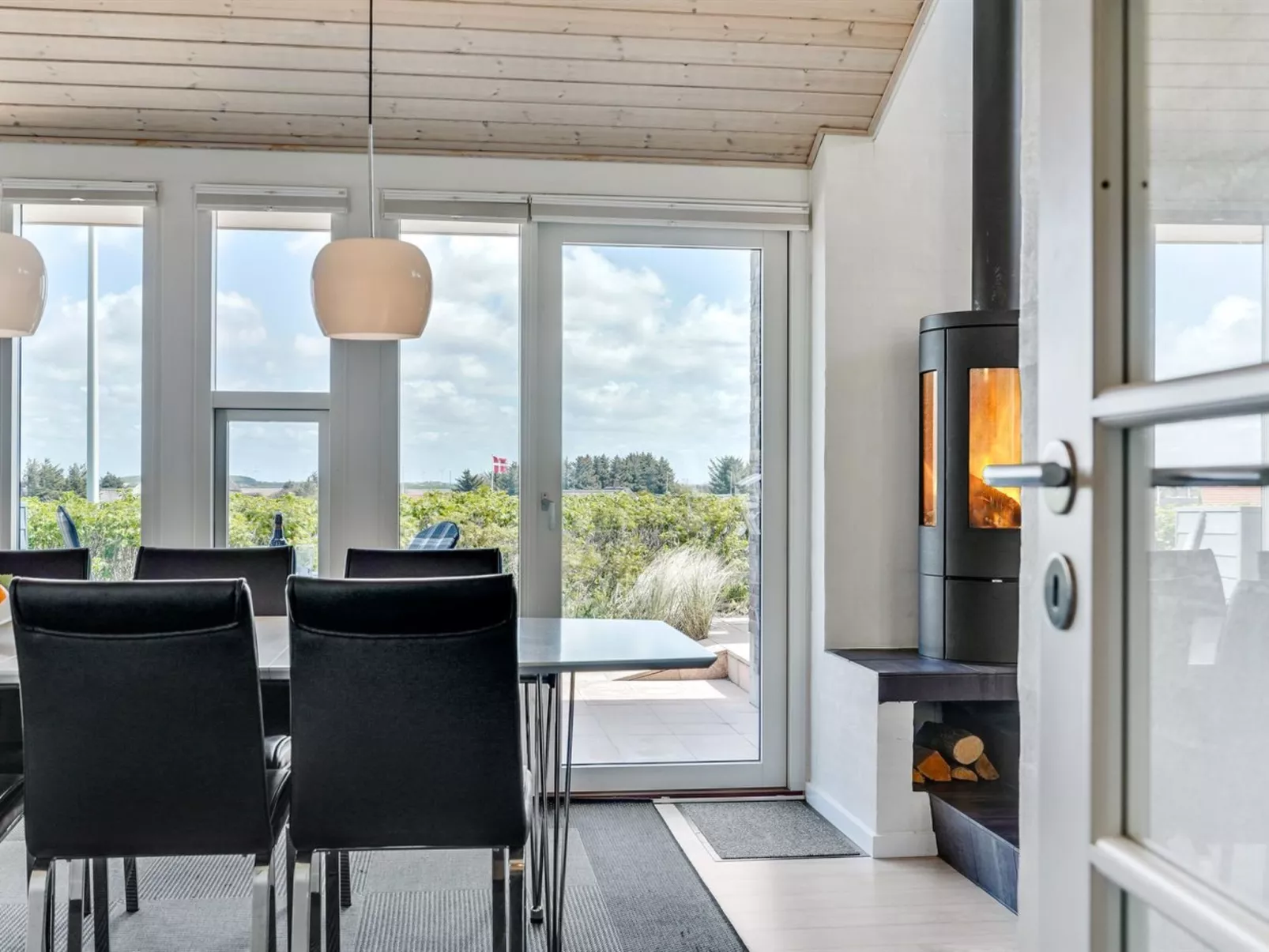 "Edle" - 300m from the sea-Inside