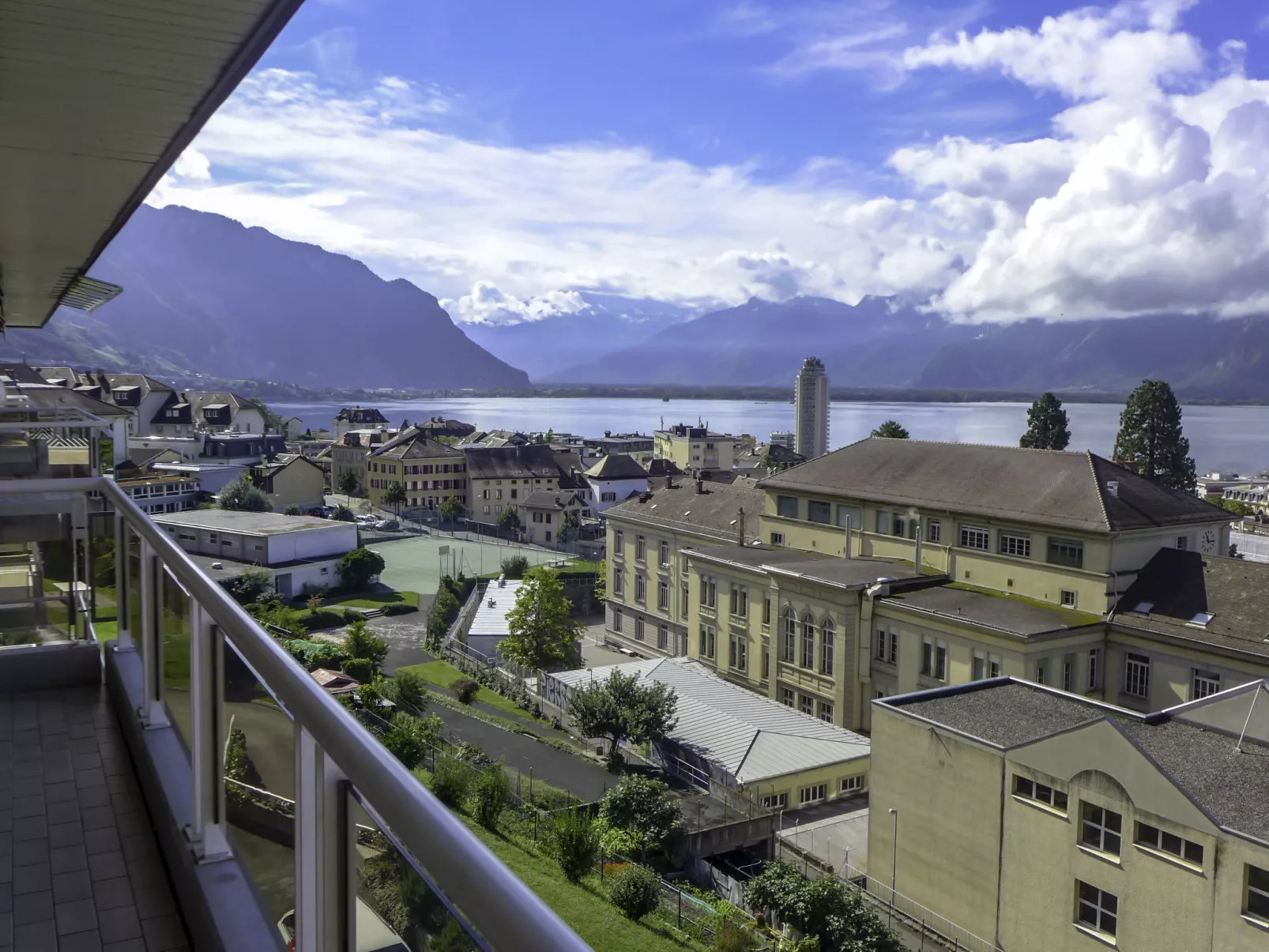 Montreux - Panorama-Outside