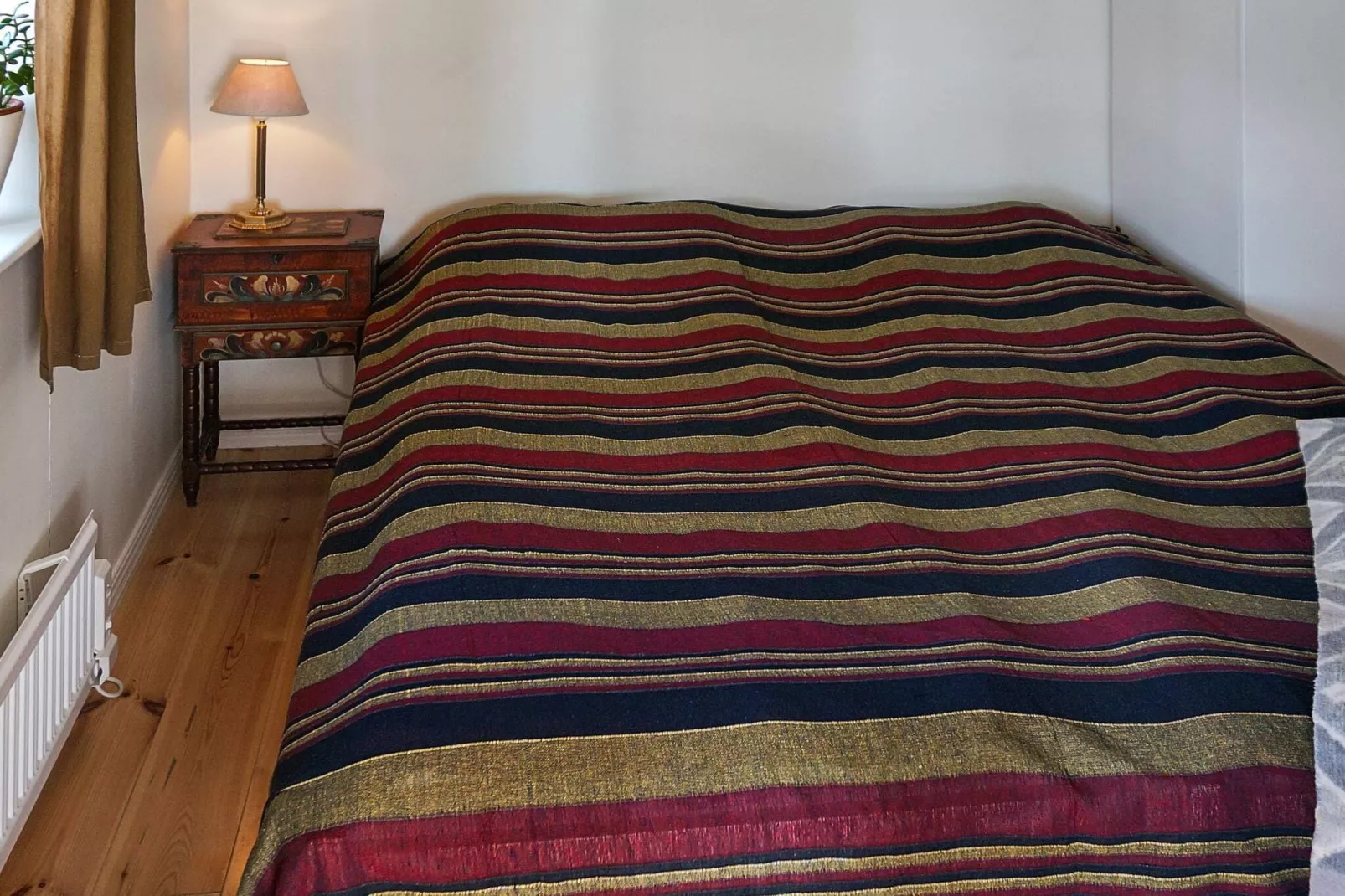 4 person holiday home in FäRENTUNA-Indoor