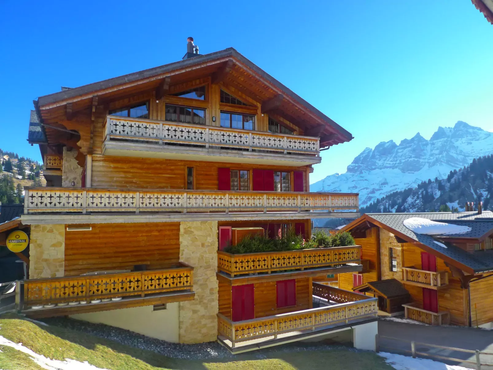 Le Hameau-Outside