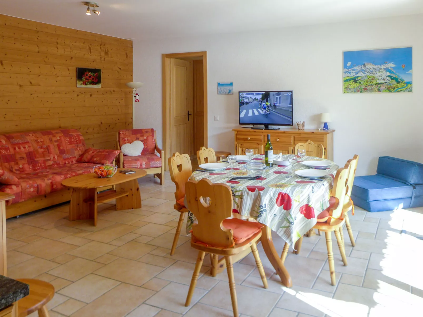 Le Hameau-Inside