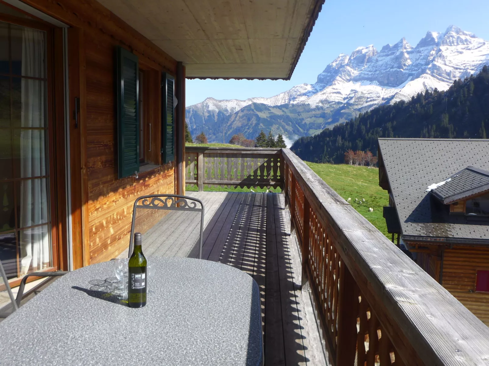 Le Hameau-Outside