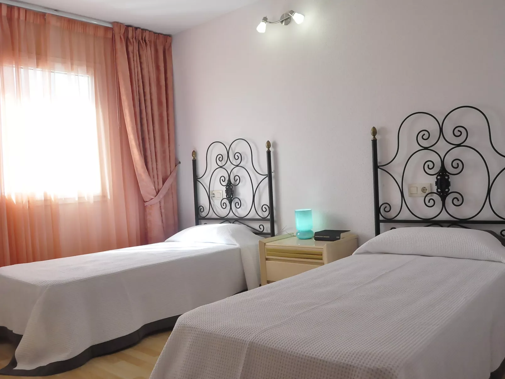 Blanes Playa-Inside