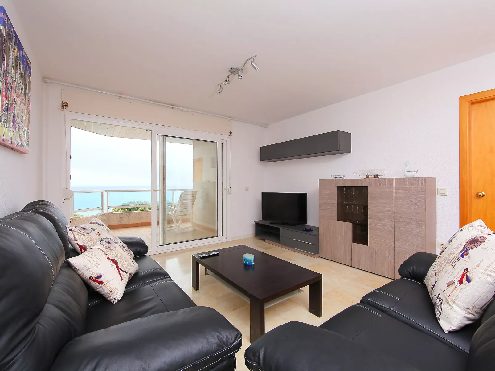 Blanes Playa-Inside
