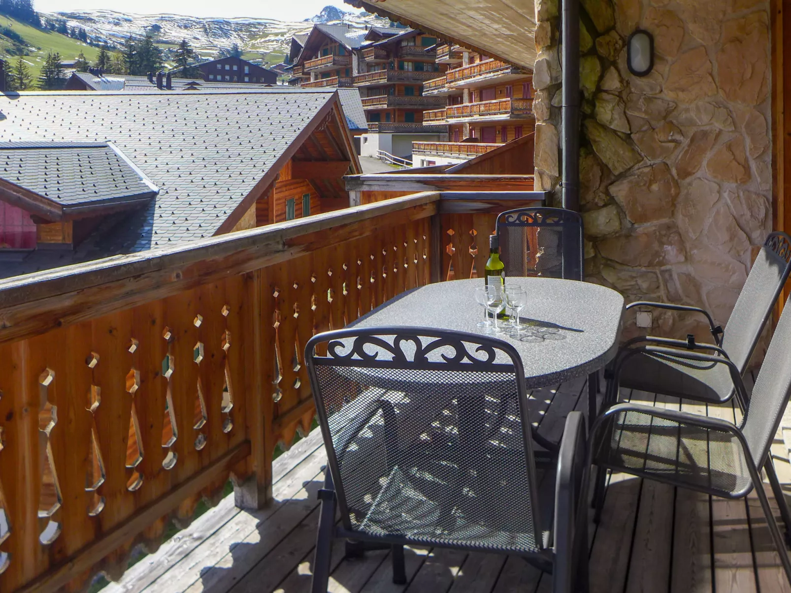 Le Hameau-Outside