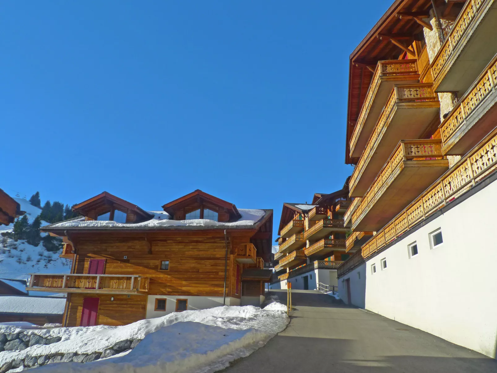Le Hameau-Outside