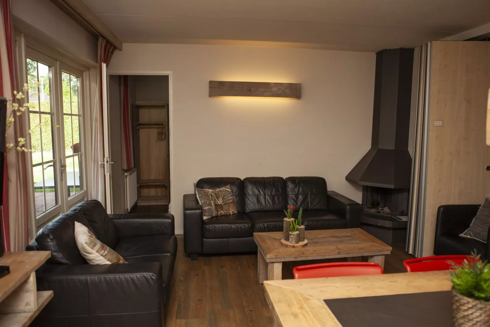 Recreatiepark de Boshoek 15-Living room