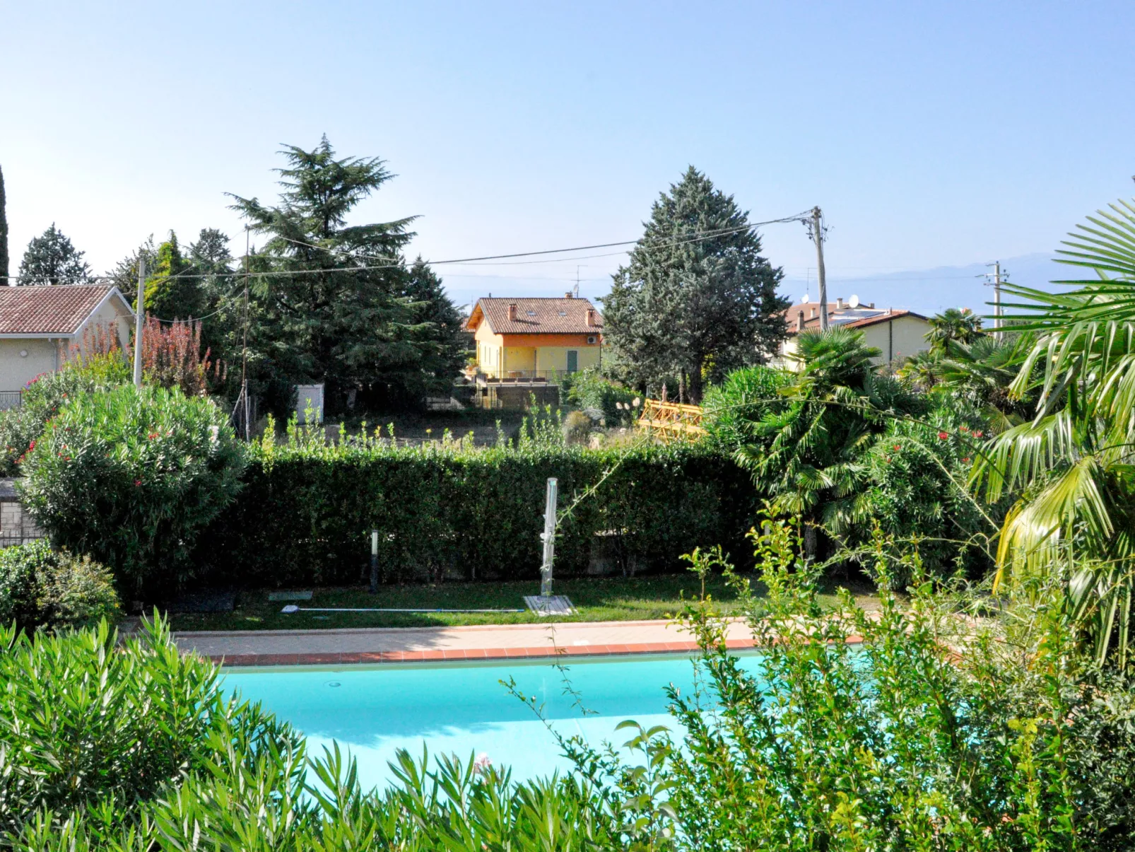 La Madonnina-Outside