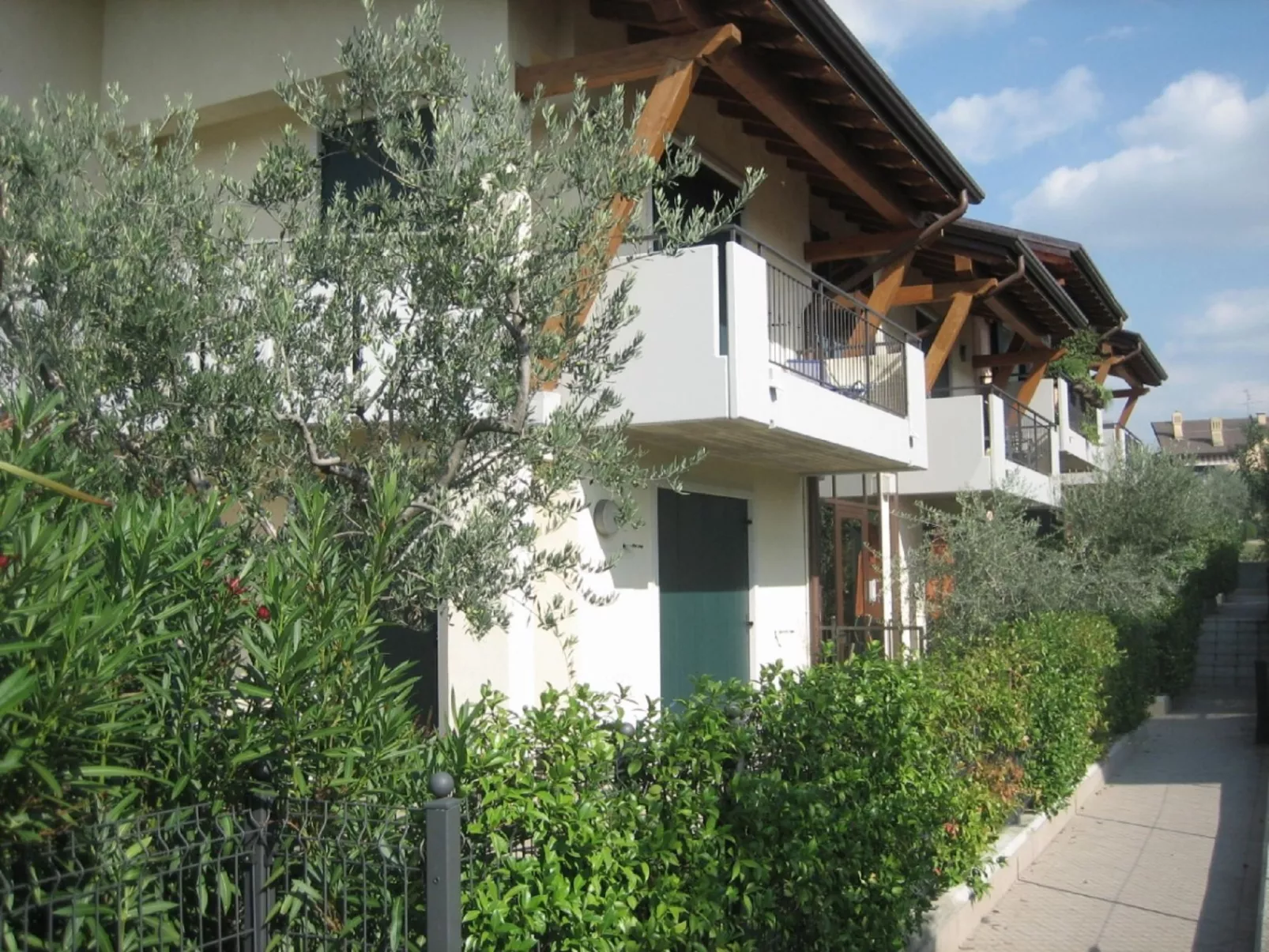 La Madonnina-Outside