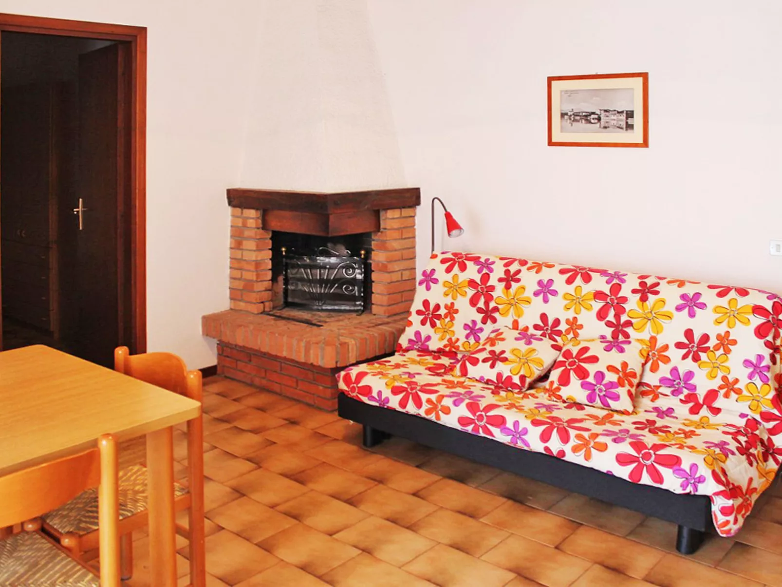 Sole del Garda-Inside