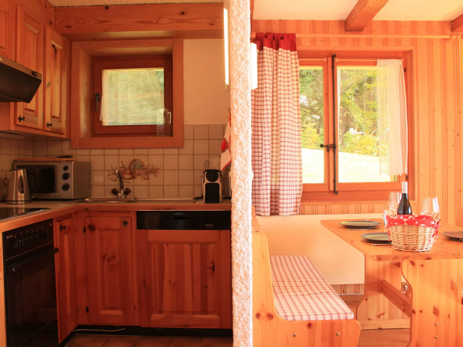 Le Bouquetin 5-Inside