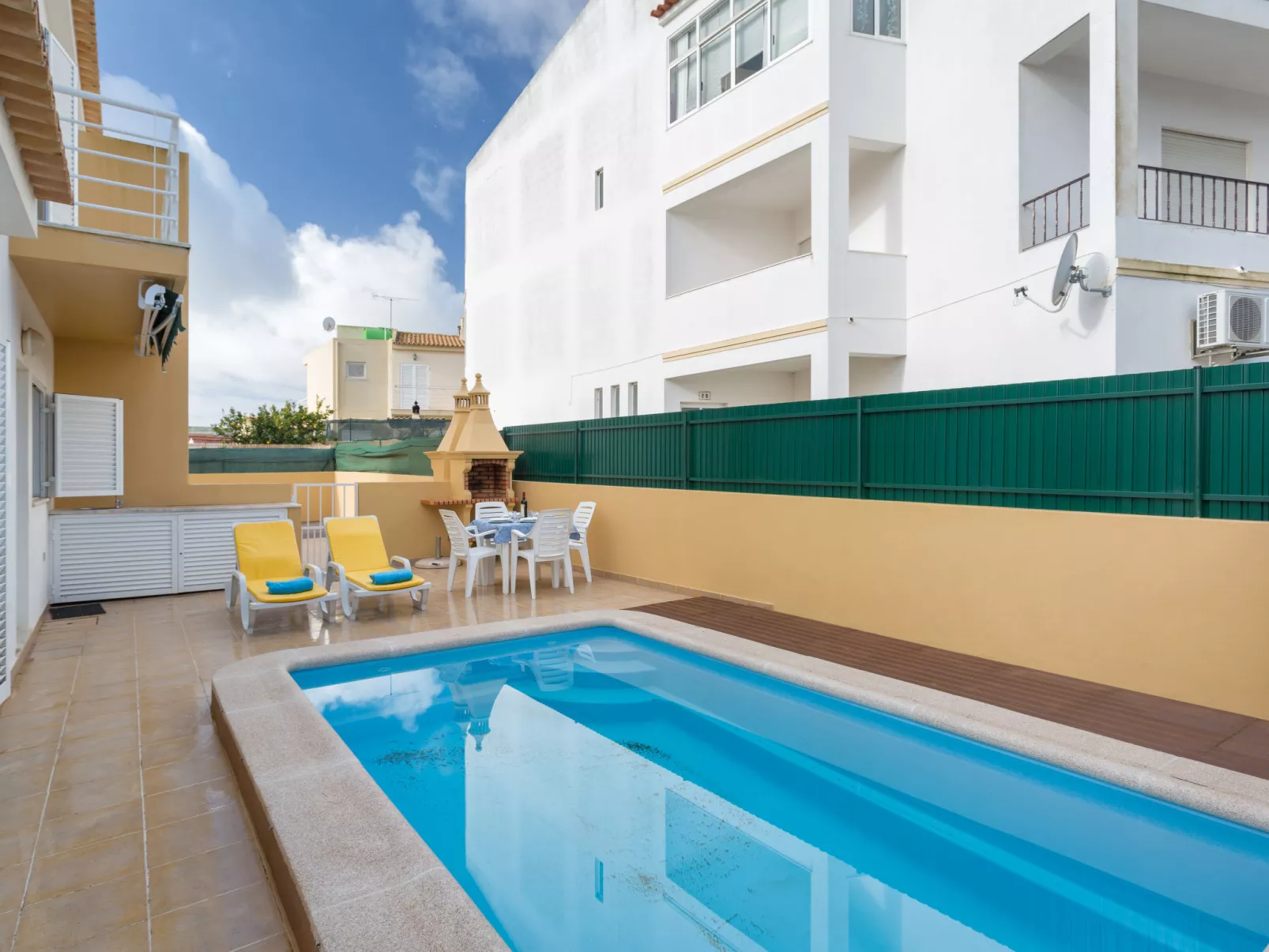 Grand Beach Hit-Inside