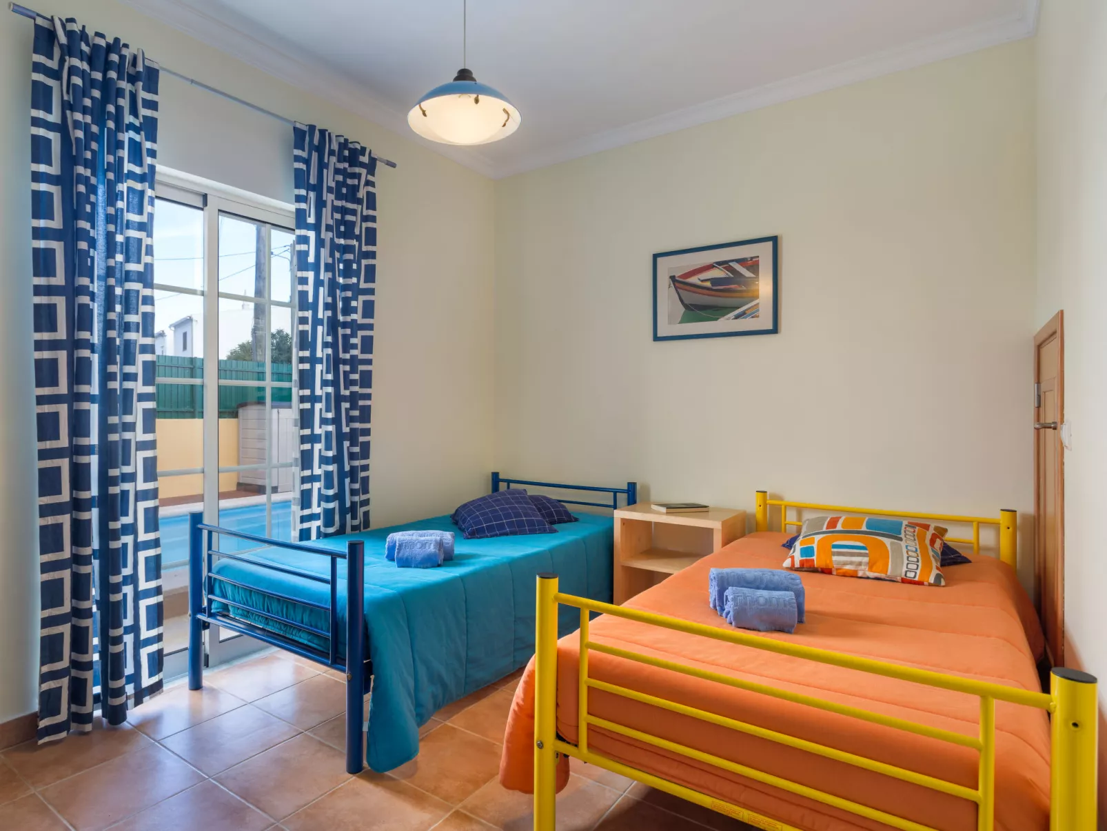 Grand Beach Hit-Inside